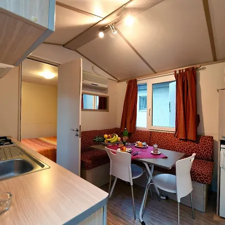 I Tre Moschettieri Village ليدو دي بومبوسا