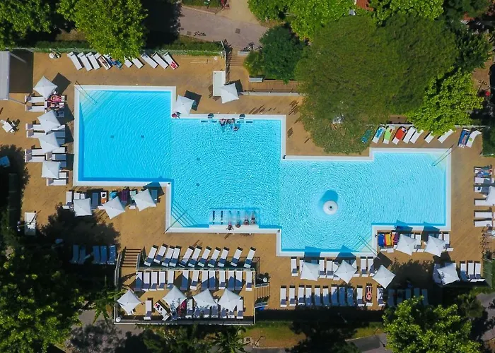 I Tre Moschettieri Village 4*