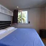 אתר קמפינג I Tre Moschettieri Village לידו די פומפוזה