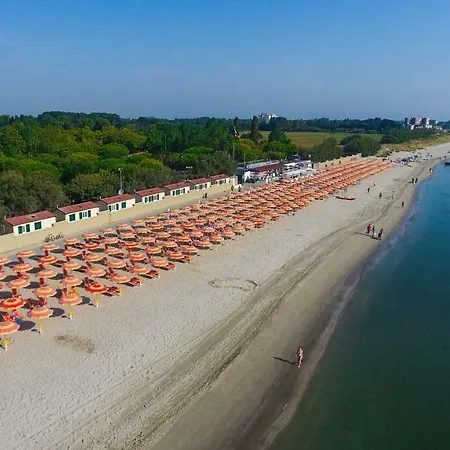 I Tre Moschettieri Village 4*